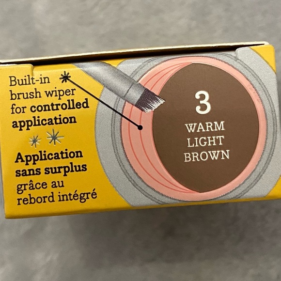 New! Benefit powmade brow pomade gimme brow volumizing pencil brown 27621 - Picture 8 of 11